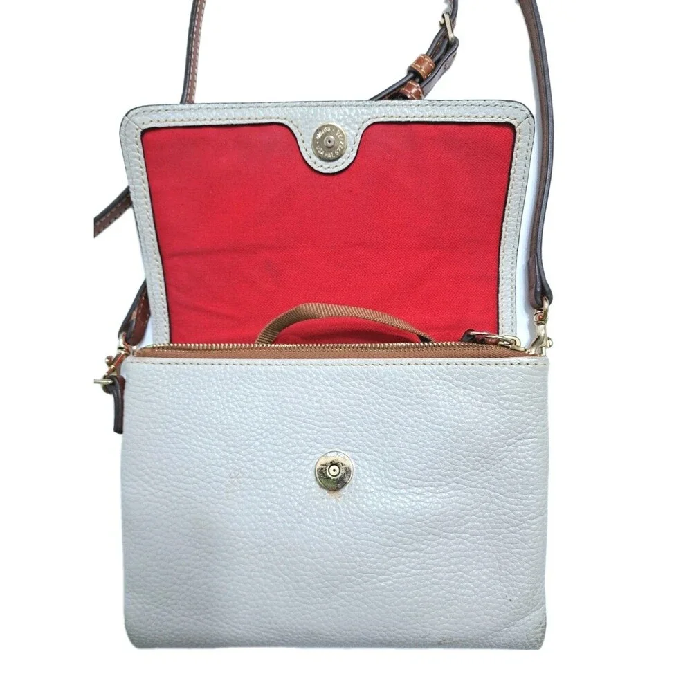 Dooney Bourke Pebble Leather Crossbody Bag Taupe Red Interior Pocket Card Holder - Picture 6 of 10